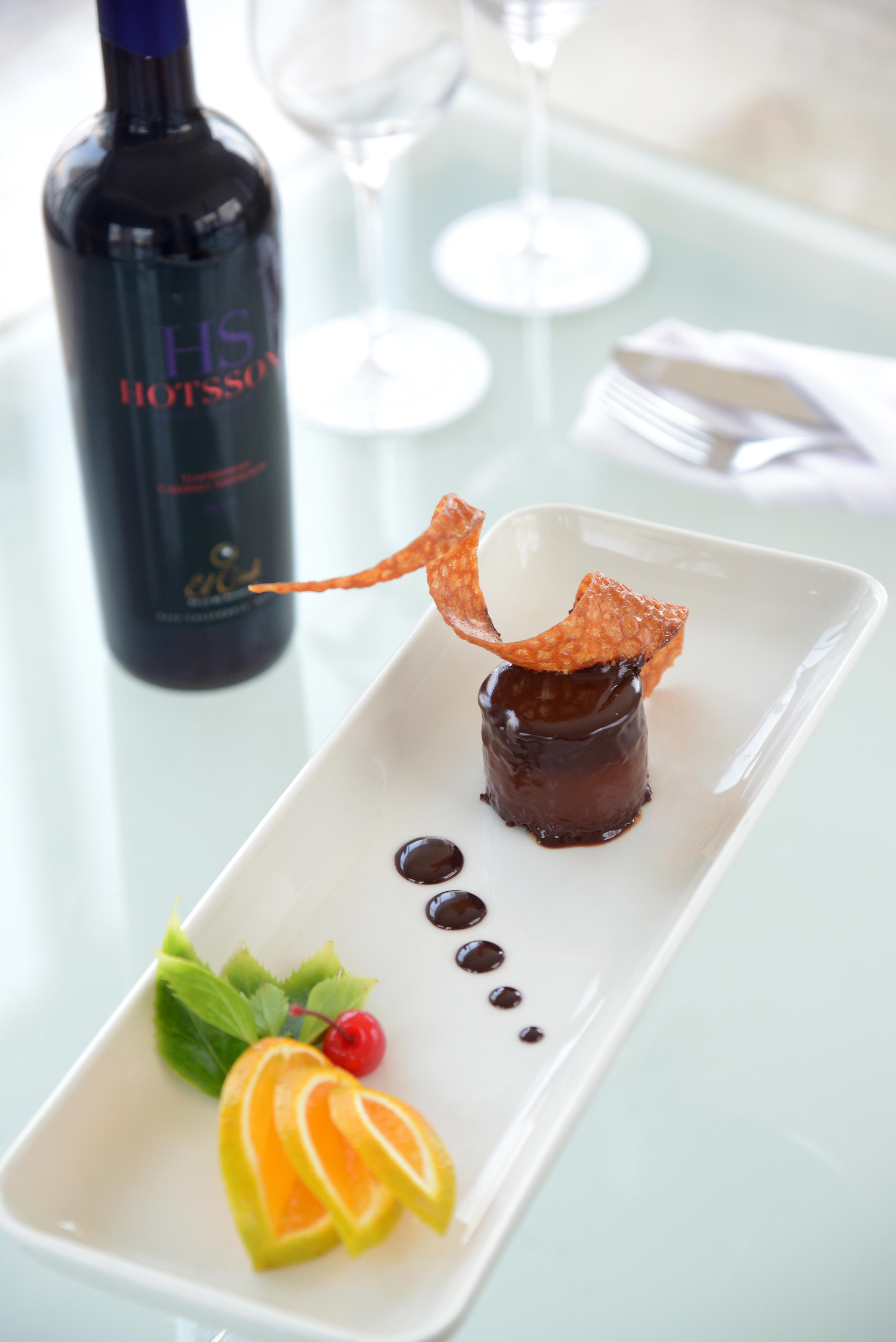 Hs Hotsson Hotel Acapulco Buitenkant foto Chocolate and wine